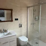 Lekuona *